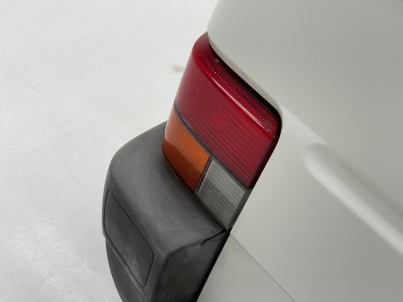 Volkswagen-Eurovan-1995-White-Light-Gray-25