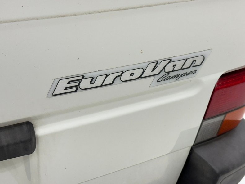 Volkswagen-Eurovan-1995-White-Light-Gray-26