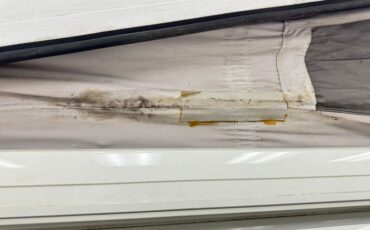 Volkswagen-Eurovan-1995-White-Light-Gray-28