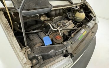 Volkswagen-Eurovan-1995-White-Light-Gray-5