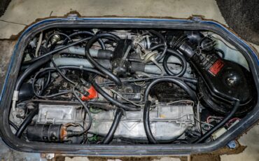 Volkswagen-Other-1972-Blue-Black-15