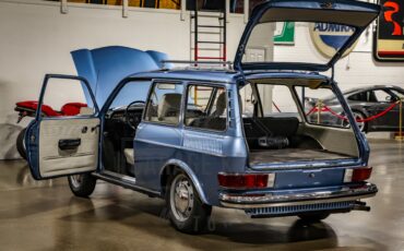 Volkswagen-Other-1972-Blue-Black-2