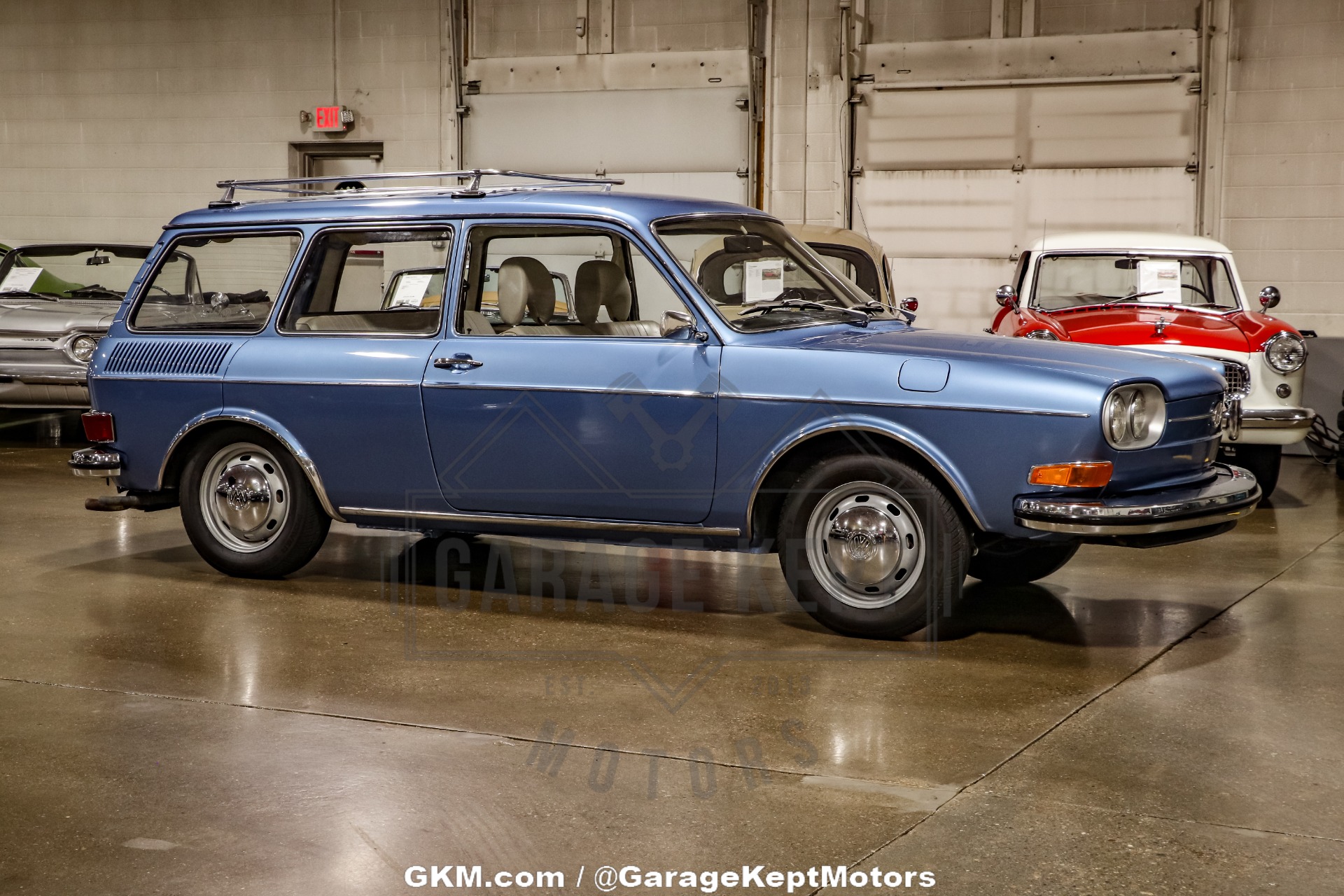 Volkswagen-Other-1972-Blue-Black-23