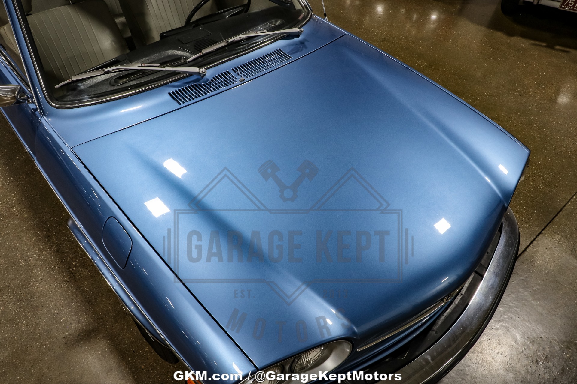 Volkswagen-Other-1972-Blue-Black-26