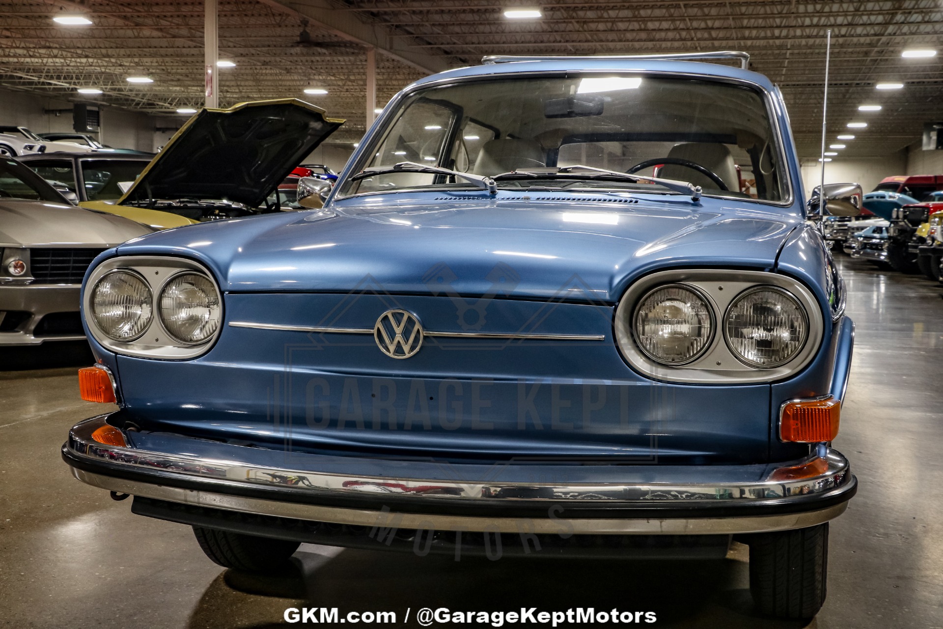 Volkswagen-Other-1972-Blue-Black-30