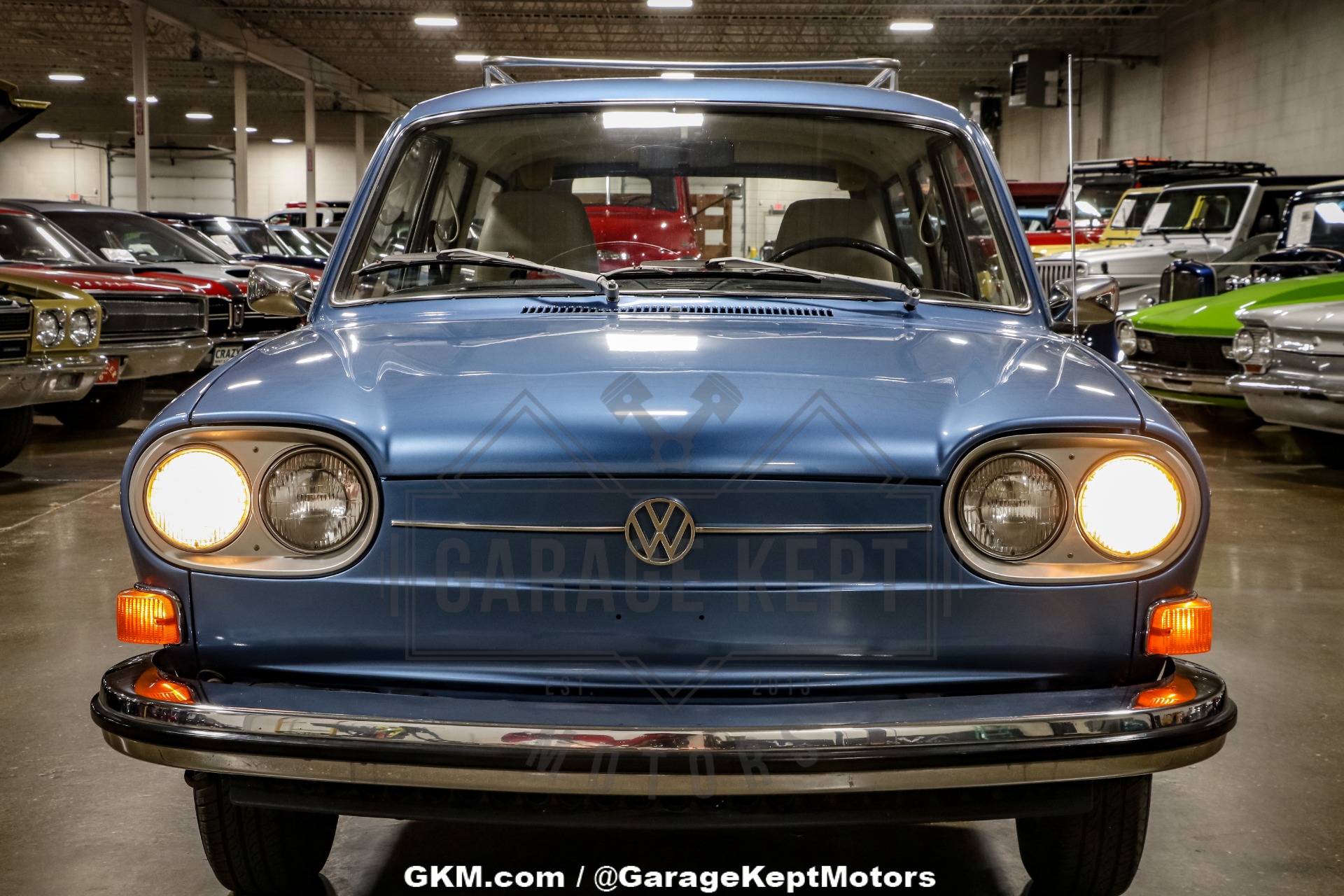 Volkswagen-Other-1972-Blue-Black-32