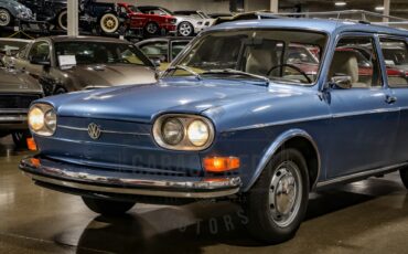 Volkswagen-Other-1972-Blue-Black-33