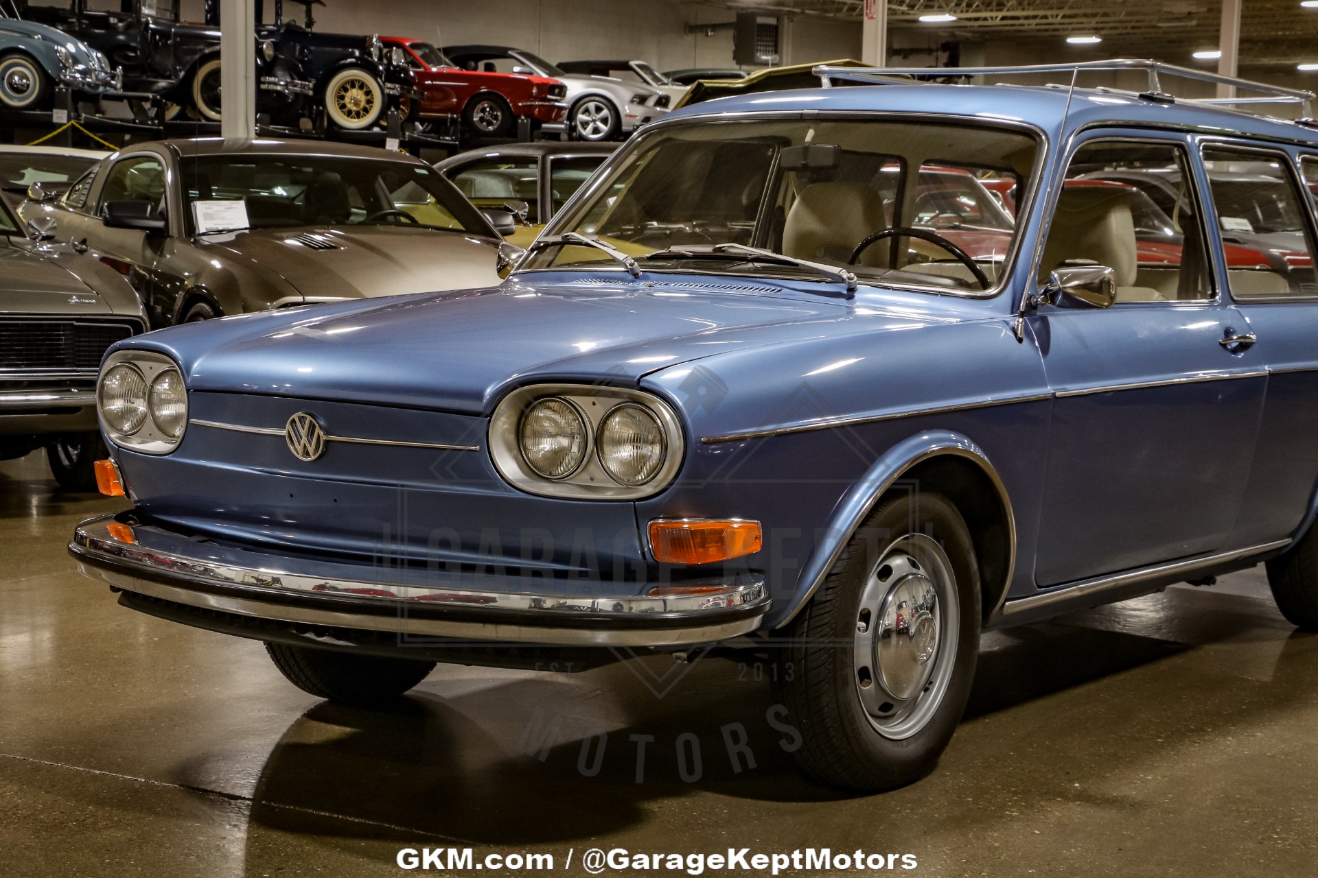 Volkswagen-Other-1972-Blue-Black-34