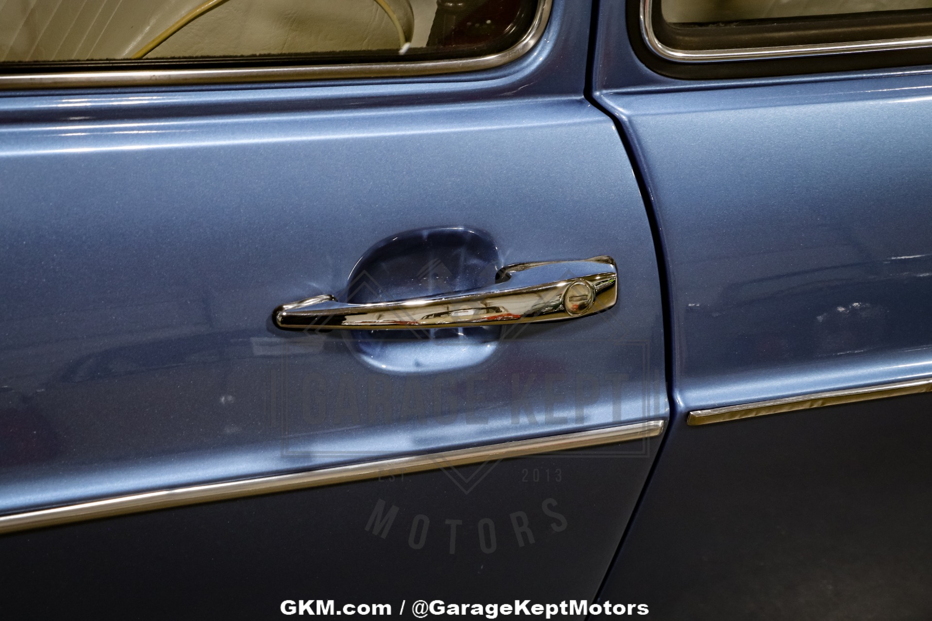 Volkswagen-Other-1972-Blue-Black-39