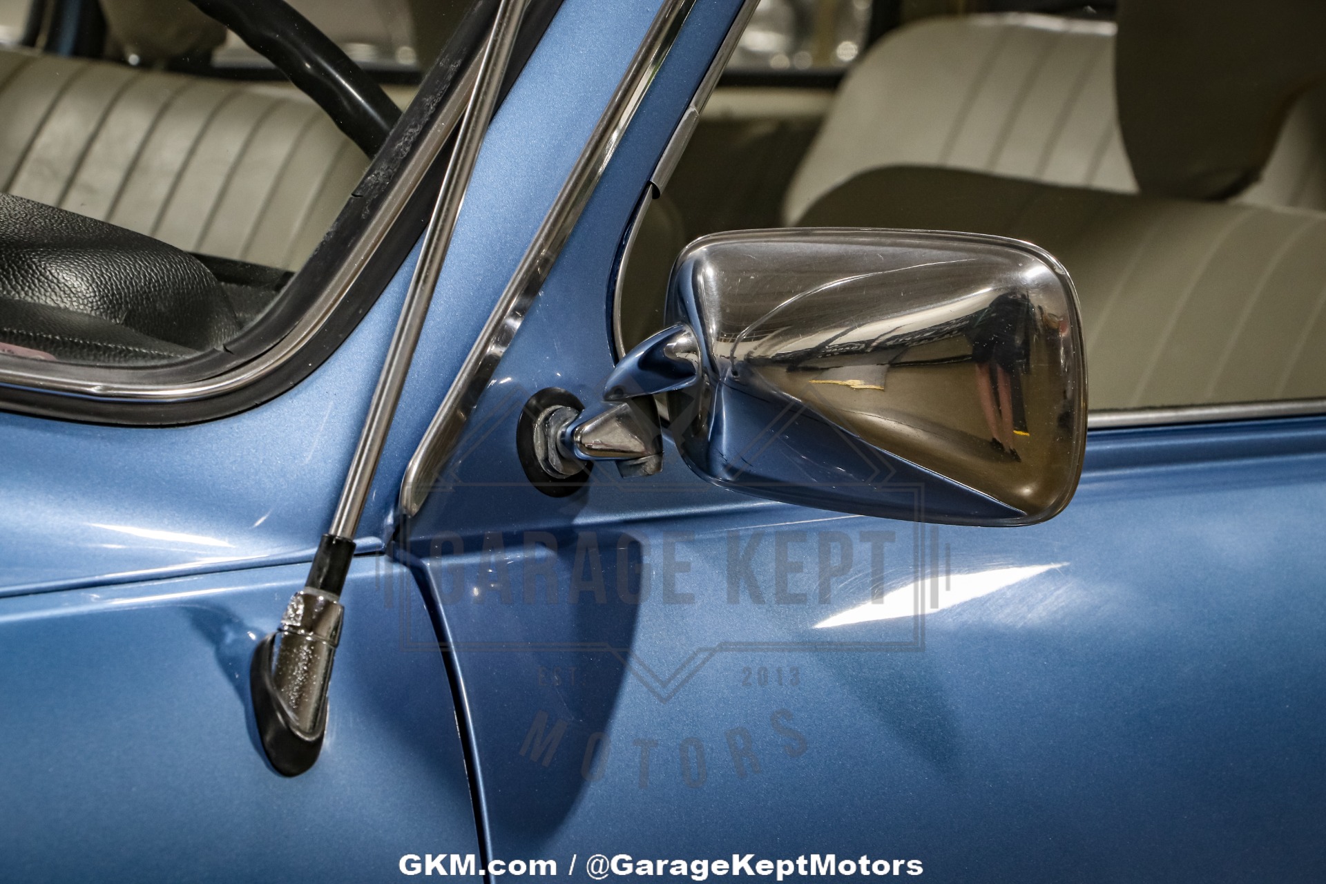 Volkswagen-Other-1972-Blue-Black-8