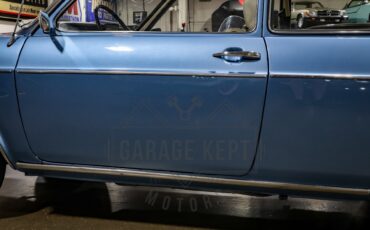 Volkswagen-Other-1972-Blue-Black-9