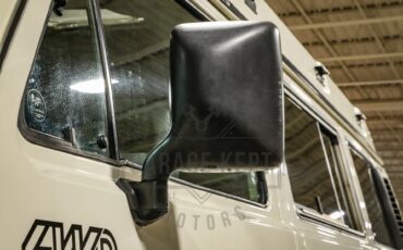 Volkswagen-Other-1989-White-Gray-29