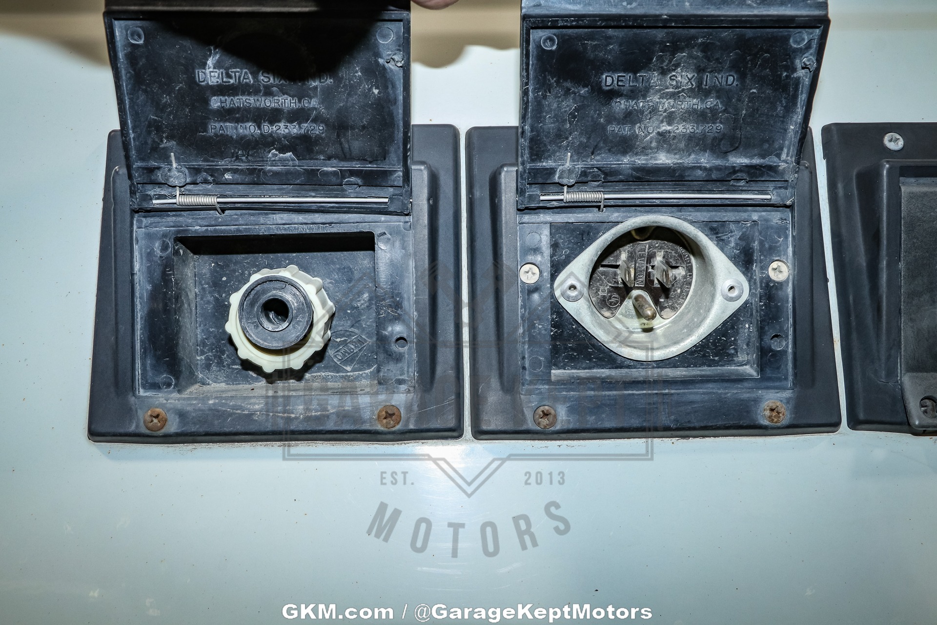 Volkswagen-Other-1989-White-Gray-32