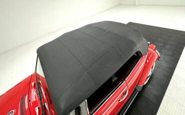 Volkswagen-Super-beetle-1972-Kansas-Red-Black-21