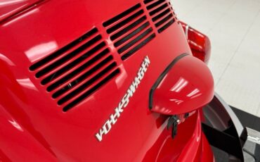 Volkswagen-Super-beetle-1972-Kansas-Red-Black-26