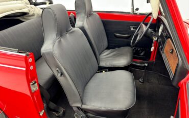 Volkswagen-Super-beetle-1972-Kansas-Red-Black-36