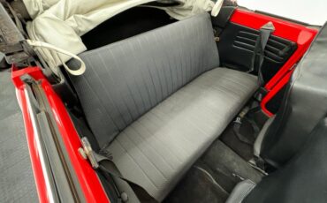Volkswagen-Super-beetle-1972-Kansas-Red-Black-6