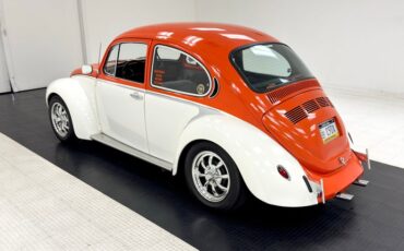 Volkswagen-Super-beetle-1972-Orange-Gray-1