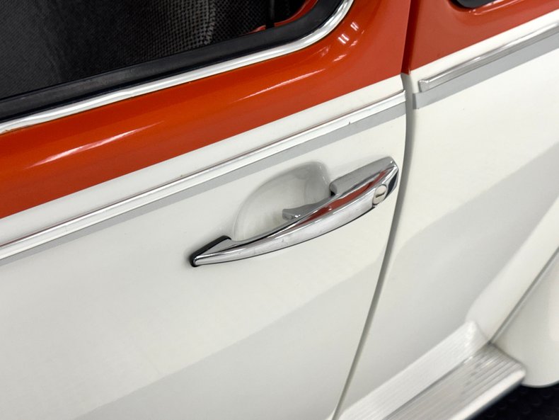 Volkswagen-Super-beetle-1972-Orange-Gray-2