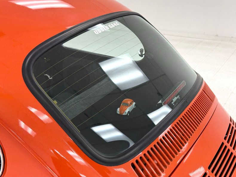Volkswagen-Super-beetle-1972-Orange-Gray-4