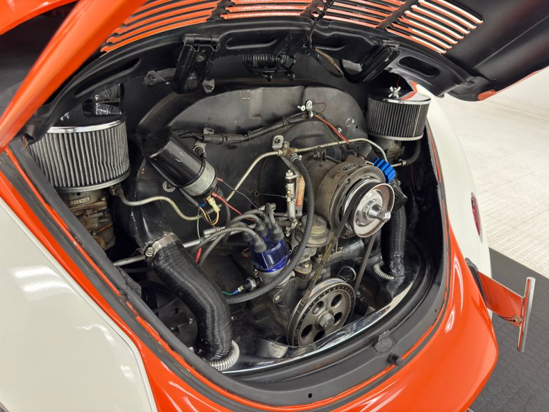 Volkswagen-Super-beetle-1972-Orange-Gray-6