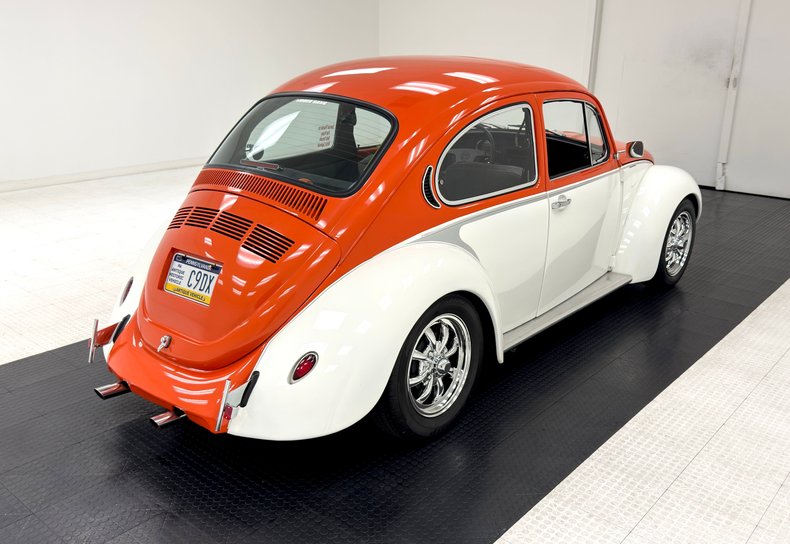 Volkswagen-Super-beetle-1972-Orange-Gray-9