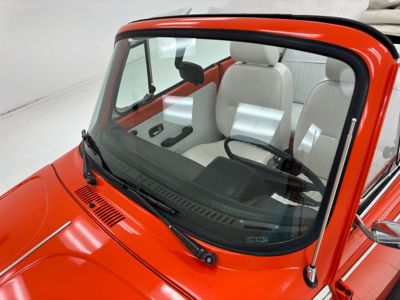 Volkswagen-Super-beetle-1973-Bright-Orange-White-20