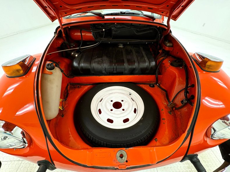 Volkswagen-Super-beetle-1973-Bright-Orange-White-36