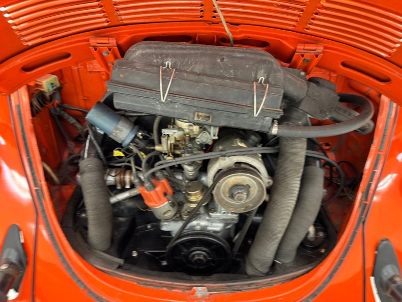 Volkswagen-Super-beetle-1973-Bright-Orange-White-40