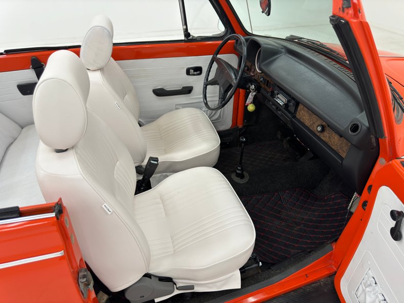 Volkswagen-Super-beetle-1973-Bright-Orange-White-48