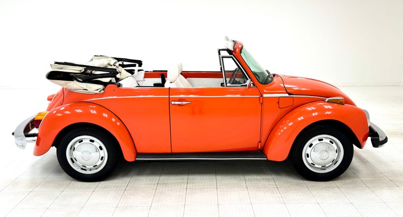 Volkswagen-Super-beetle-1973-Bright-Orange-White-9