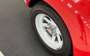 Volkswagen-Super-beetle-1974-Phoenix-Red-White-14