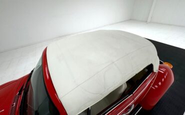 Volkswagen-Super-beetle-1974-Phoenix-Red-White-16