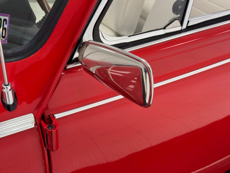 Volkswagen-Super-beetle-1974-Phoenix-Red-White-17