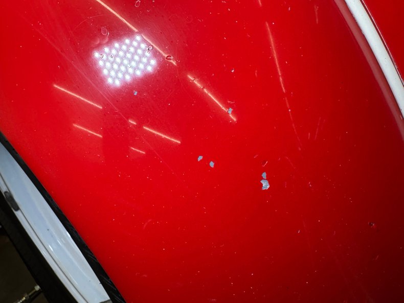 Volkswagen-Super-beetle-1974-Phoenix-Red-White-21