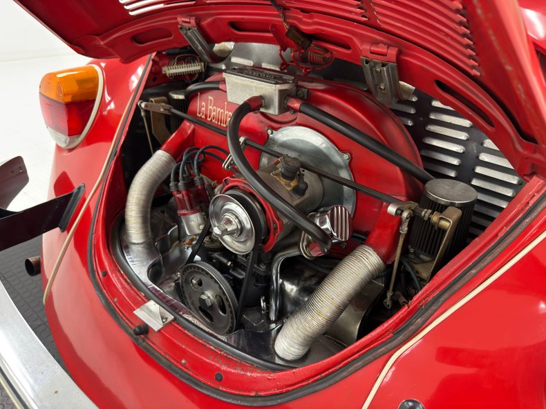 Volkswagen-Super-beetle-1974-Phoenix-Red-White-34