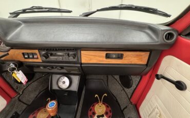 Volkswagen-Super-beetle-1974-Phoenix-Red-White-47