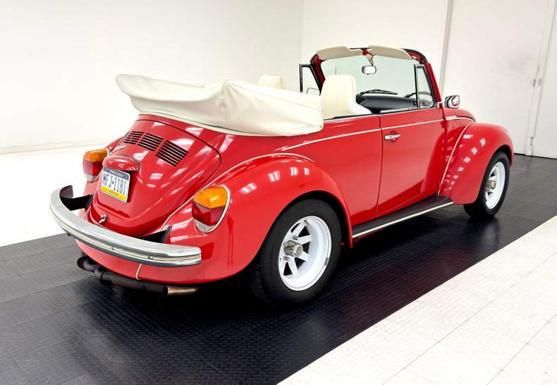 Volkswagen-Super-beetle-1974-Phoenix-Red-White-8