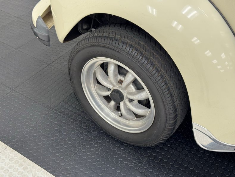 Volkswagen-Super-beetle-1977-White-White-15