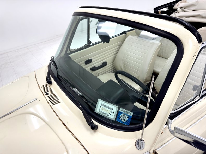 Volkswagen-Super-beetle-1977-White-White-16