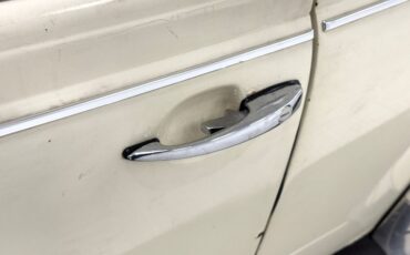 Volkswagen-Super-beetle-1977-White-White-19