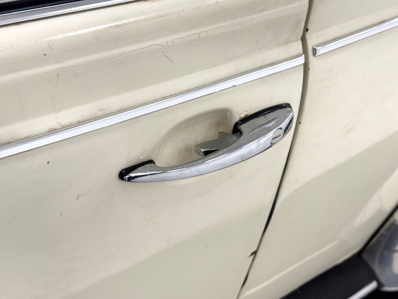 Volkswagen-Super-beetle-1977-White-White-19