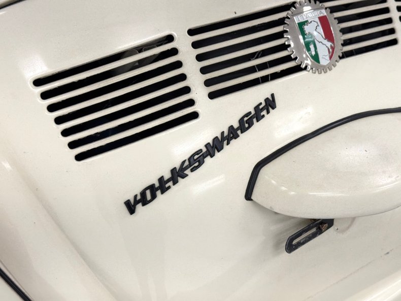 Volkswagen-Super-beetle-1977-White-White-22