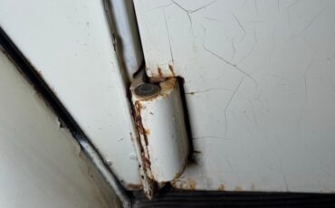 Volkswagen-Super-beetle-1977-White-White-24