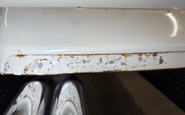 Volkswagen-Super-beetle-1977-White-White-29