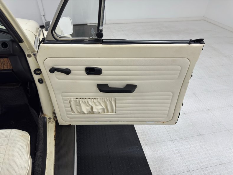 Volkswagen-Super-beetle-1977-White-White-6