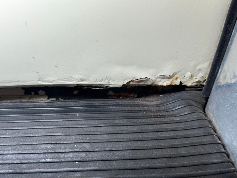 Volkswagen-Super-beetle-1977-White-White-8