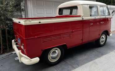 Volkswagen-Transporter-1966-Red-Gray-1