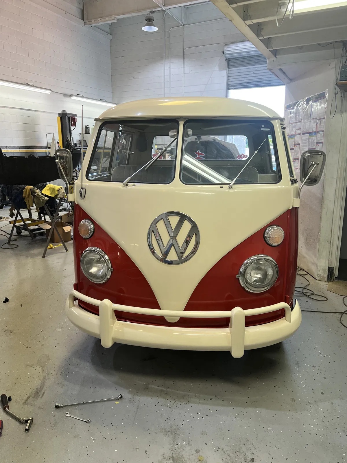 Volkswagen-Transporter-1966-Red-Gray-8