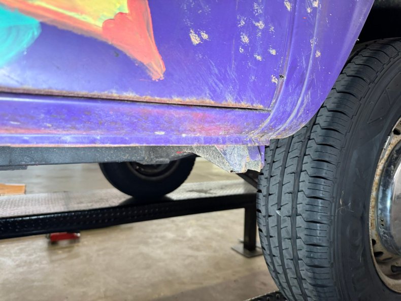 Volkswagen-Type-2-1979-Purple-Black-14